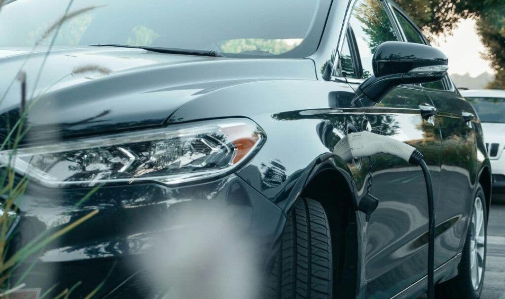 Verschil tussen een plug-in hybride en hybride auto uitgelegd